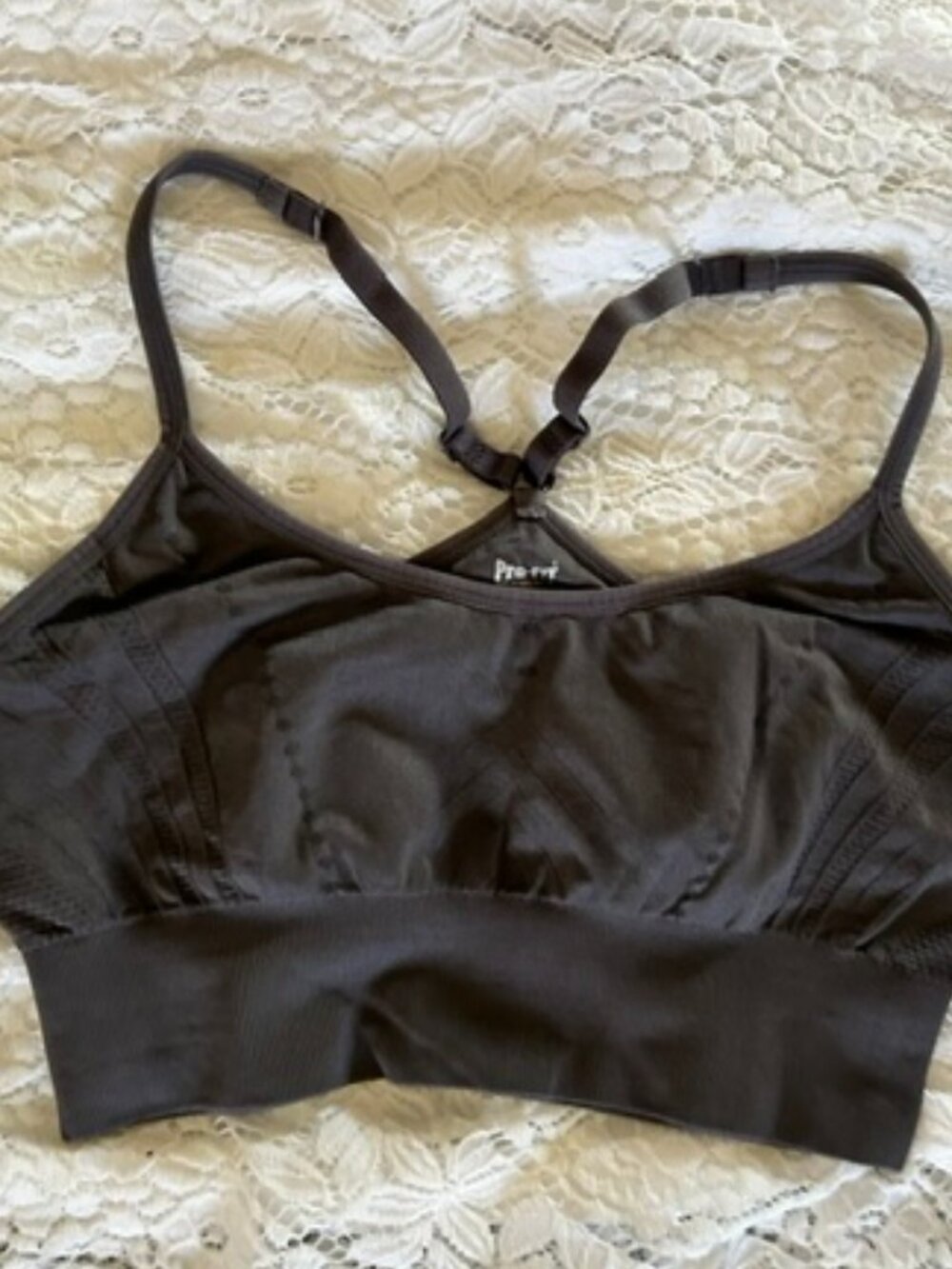 pro fit size small Bra womens underwear sports bra sportsbra gray
